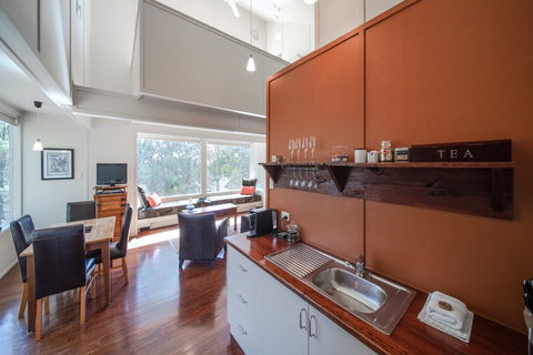Aquila Eco Lodges - Accommodation Mooloolaba 7