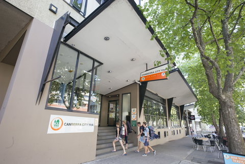 Canberra City YHA - Accommodation Mooloolaba 1