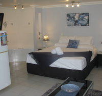 Charm City Motel - Accommodation Mooloolaba