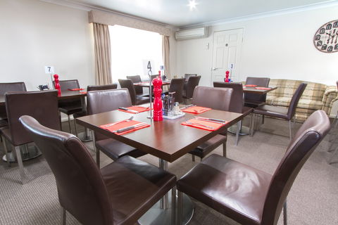 Harvest Lodge - Accommodation Mooloolaba 1
