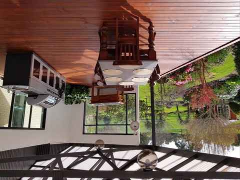 Sheffield Gardens B&B - Accommodation Mooloolaba 2