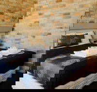 The Australian Hotel Motel - Accommodation Mooloolaba