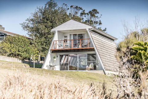 The A Frame - Accommodation Mooloolaba 1