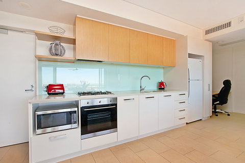 A Marina Vista - Accommodation Mooloolaba 2