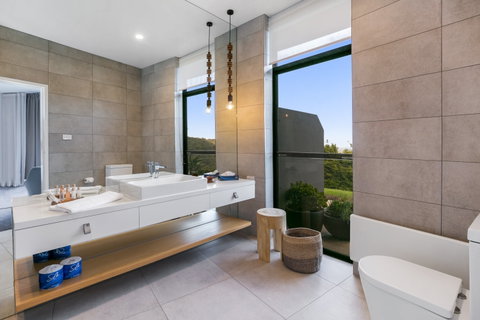 Blue Range Estate Villas - Accommodation Mooloolaba 1