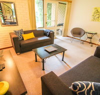 Cedar Holiday Units - Accommodation Mooloolaba