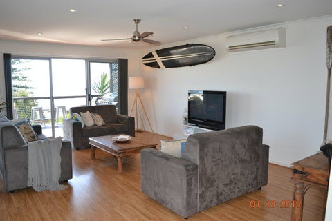 Cheers - Accommodation Mooloolaba 2