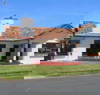 Gillian on Meylin - Accommodation Mooloolaba