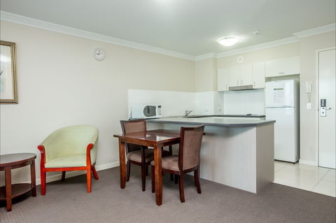 Hotel Gloria - Accommodation Mooloolaba 1