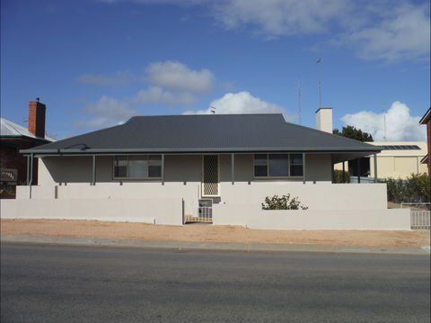 Jetty Views - Accommodation Mooloolaba 0
