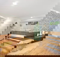 Sunset Beach - Surfside - Accommodation Mooloolaba