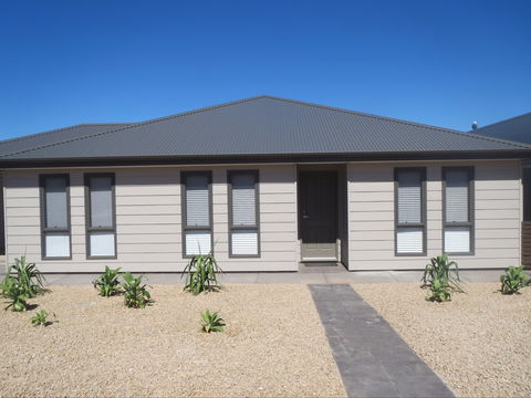 Your Place - Accommodation Mooloolaba 1