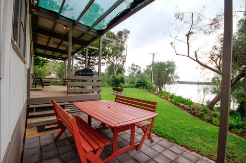 Aruma River House - Accommodation Mooloolaba 2