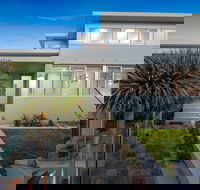 Elanora - Accommodation Mooloolaba