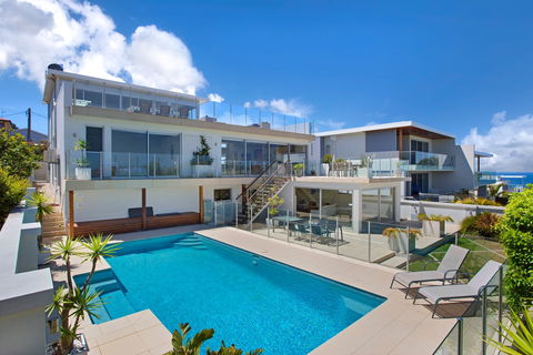 Elanora - Accommodation Mooloolaba 1