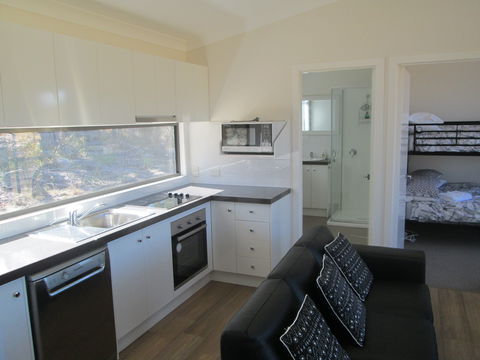 Just Red Wines Vineyard Cabins - Accommodation Mooloolaba 2