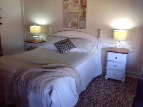 Poets On Mertin - Accommodation Mooloolaba 0