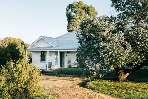 Salt Creek Cottage - Accommodation Mooloolaba 0