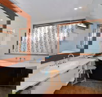 Trafalgar Premium Vintage Suites - Accommodation Mooloolaba