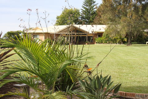 Yarrahapinni Homestead - Accommodation Mooloolaba 0