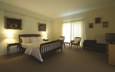Yarrahapinni Homestead - Accommodation Mooloolaba 1