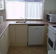 Sunseeker Holiday Units - Accommodation Mooloolaba