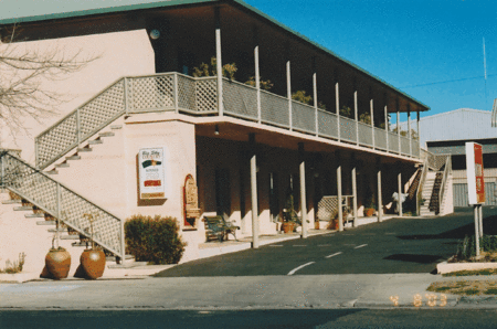 New England Motor Inn - Accommodation Mooloolaba