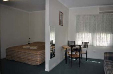 Back Obourke Accommodation - Accommodation Mooloolaba 0