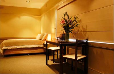 Manning Motel - Accommodation Mooloolaba 2