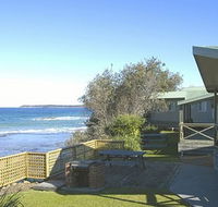 Berrara Beach Holiday Chalets - Accommodation Mooloolaba