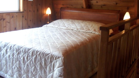 Jarrah Glen Cabins - Accommodation Mooloolaba 2