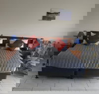 Airlie Court Units - Accommodation Mooloolaba