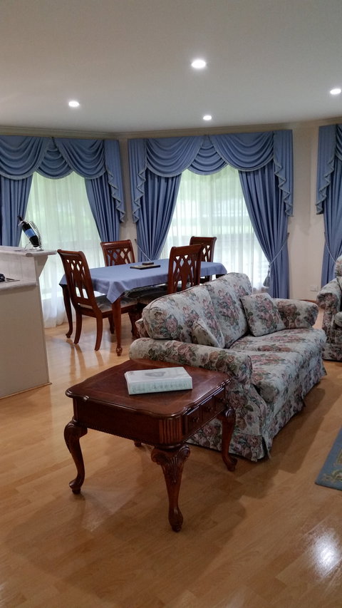 Carolynnes Cottages - Blue Wren Cottage - Accommodation Mooloolaba 2