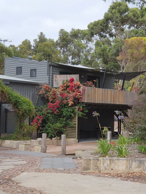 La Cabane Retreat - Accommodation Mooloolaba 0