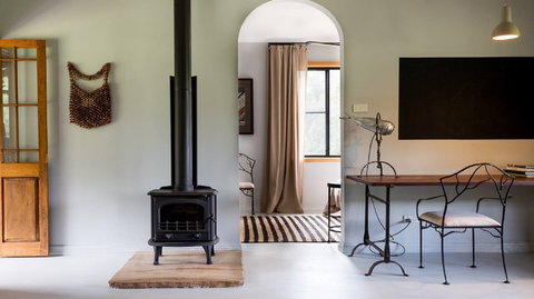 Nulla Nulla Blacksmiths Farm - Accommodation Mooloolaba 0