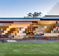 Sativa Sanctuary Forest View - Accommodation Mooloolaba