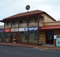 Victoria Hotel Port McDonnell - Accommodation Mooloolaba