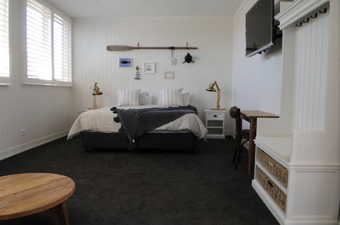 Anchor Geelong - Accommodation Mooloolaba 1