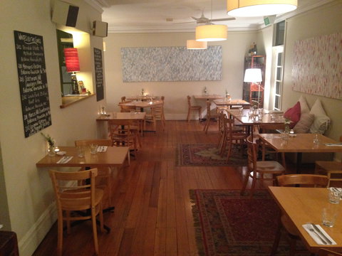 Athelstane House - Accommodation Mooloolaba 1