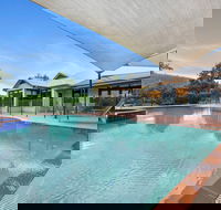 Barrington Park Estate - Accommodation Mooloolaba