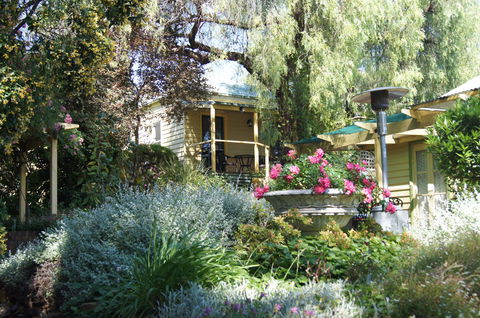 Bendigo Cottages Bed And Breakfast - Accommodation Mooloolaba 0