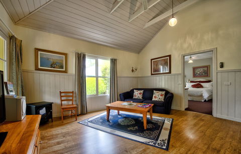 Bendigo Cottages Bed And Breakfast - Accommodation Mooloolaba 1