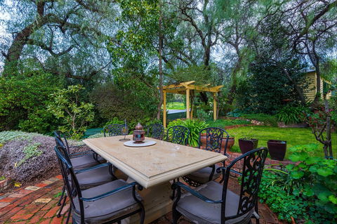 Bendigo Cottages Bed And Breakfast - Accommodation Mooloolaba 2