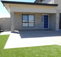 Blue Door Retreat - Accommodation Mooloolaba