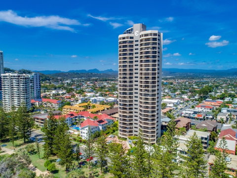 Burleigh Esplanade Apartments - Accommodation Mooloolaba 0