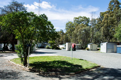 Deniliquin Car-O-Tel And Caravan Park - Accommodation Mooloolaba 0