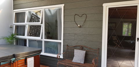 Kiwarrak Country Retreat - Accommodation Mooloolaba 0