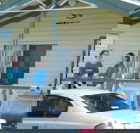 Lake Hamilton Motor Village and Caravan Park - Accommodation Mooloolaba