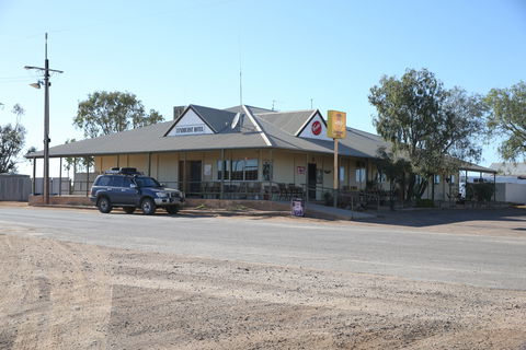 Lyndhurst Hotel, Roadhouse, Motel & Caravan Park - Accommodation Mooloolaba 0