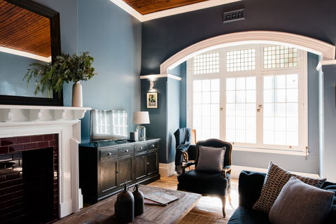 Mount Ophir Estate - The Residence - Accommodation Mooloolaba 0